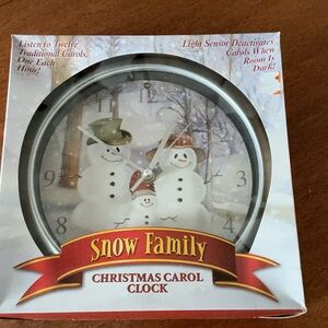 Snow Family Christmas Carol Clock